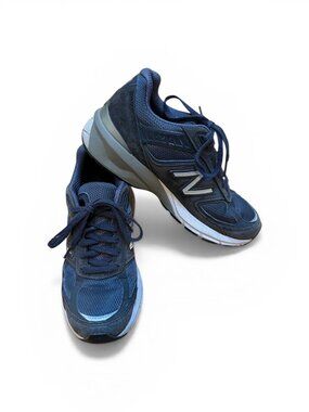 New Balance 990v5 Sneakers in Navy 7.5B